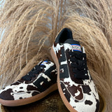 {Back70} Cloud CL Sneakers - Cow Black White Black