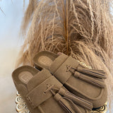 The Traveler’s Tassle Mule Shoe