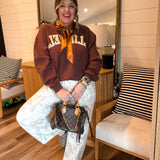 {Daydreamer} Willie Nelson in Austin Oversized Crew Sweatshirt