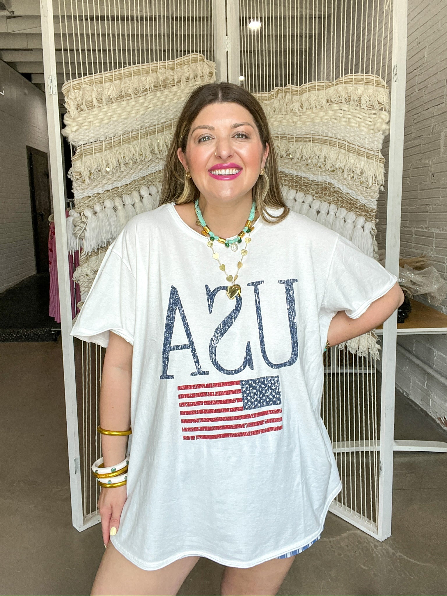 Graphic Tees – Riche Hippie
