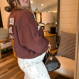 {Daydreamer} Willie Nelson in Austin Oversized Crew Sweatshirt