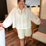 Mountain White Trend Shorts