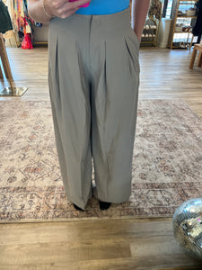 Pretty And Pleated Wide Leg Trousers